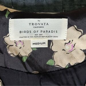 Trovata Ainsley B dress, black with gardenia print